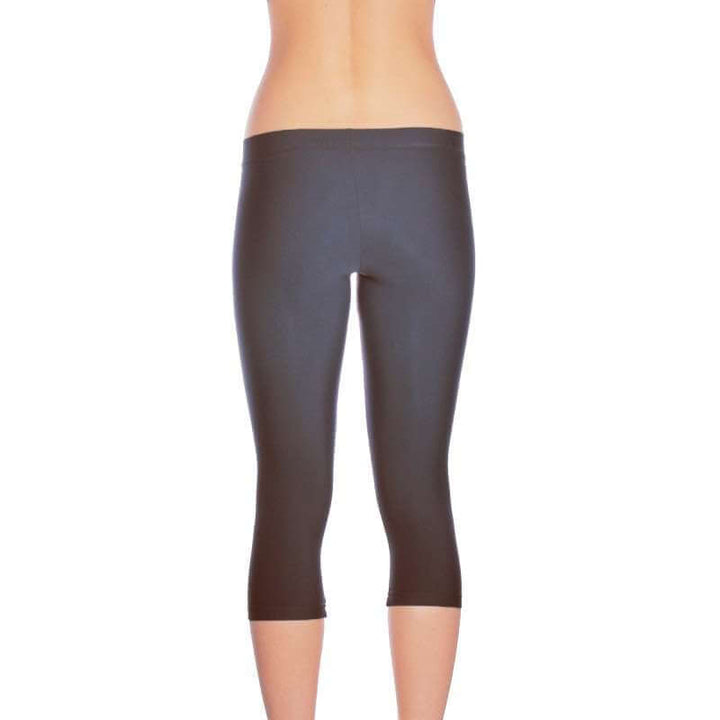 Trisha capri leggings | Leggings | Color: black | Yoga Leggings | Dragonfly Pole Wear and Bikram Hot Yoga Clothes