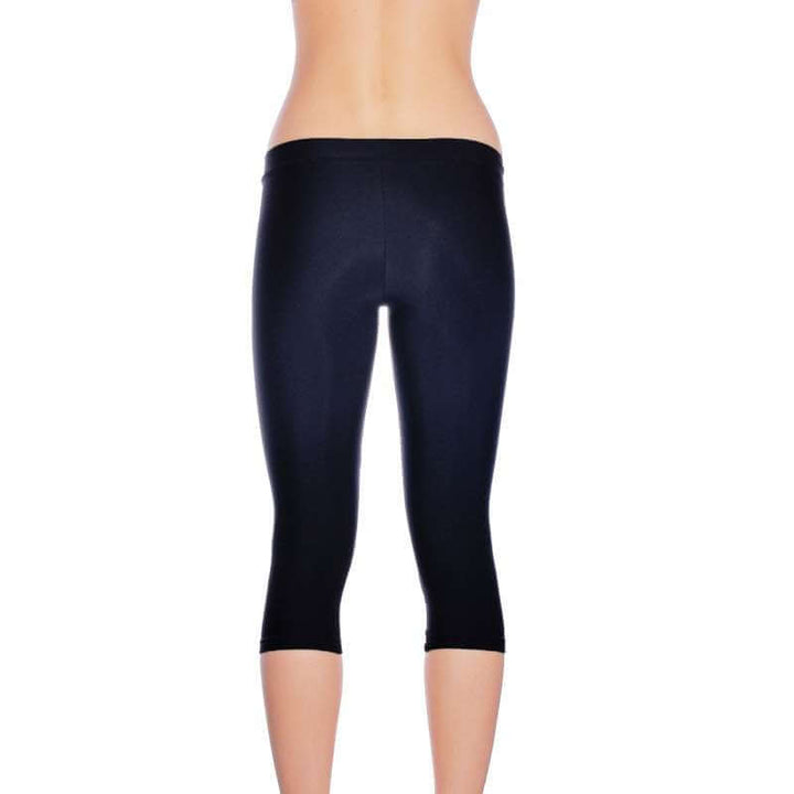 Trisha capri leggings | Leggings | Color: black | Yoga Leggings | Dragonfly Pole Wear and Bikram Hot Yoga Clothes