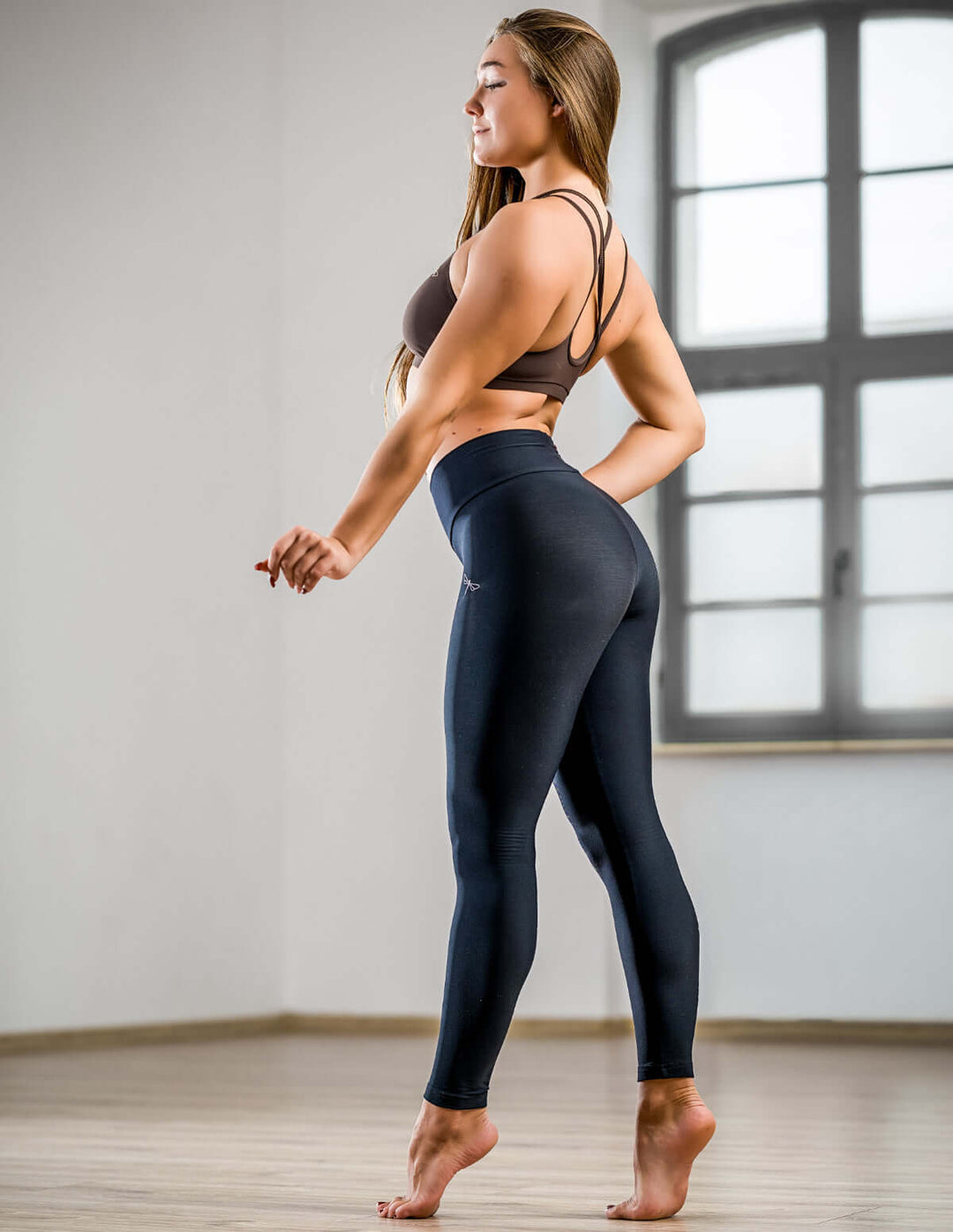 Brassiere pole dance Nicole