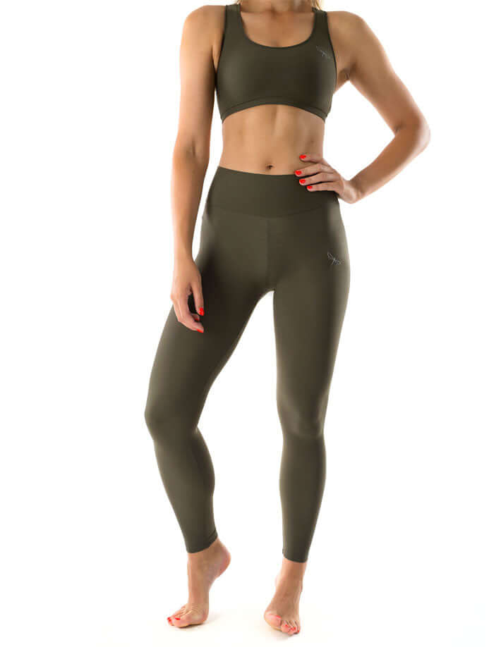 Legging long de sport Adriana en vert olive, confortable et extensible, idéal pour le sport.