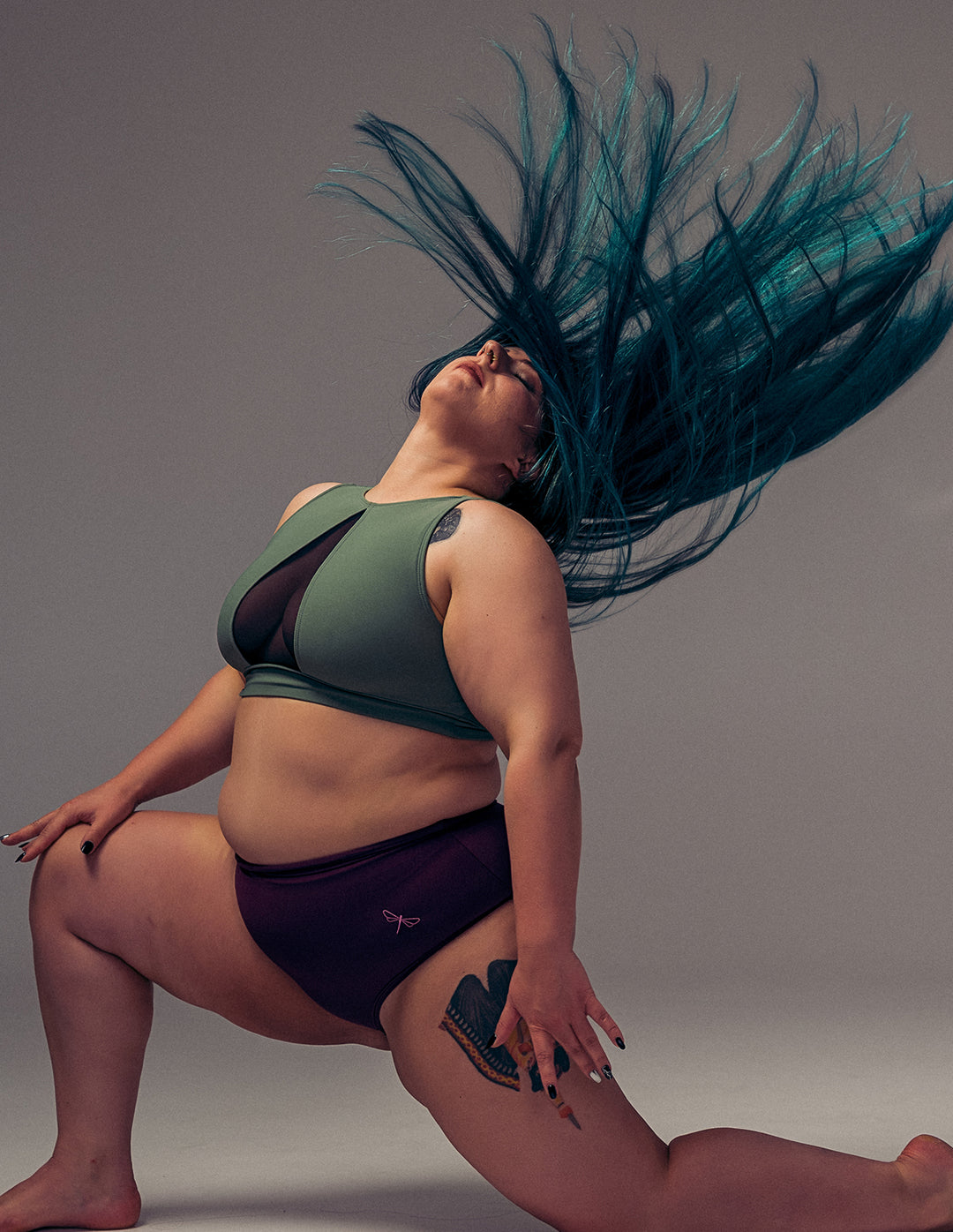 Rachel mesh sports bra for pole dance and yoga – sage / mesh